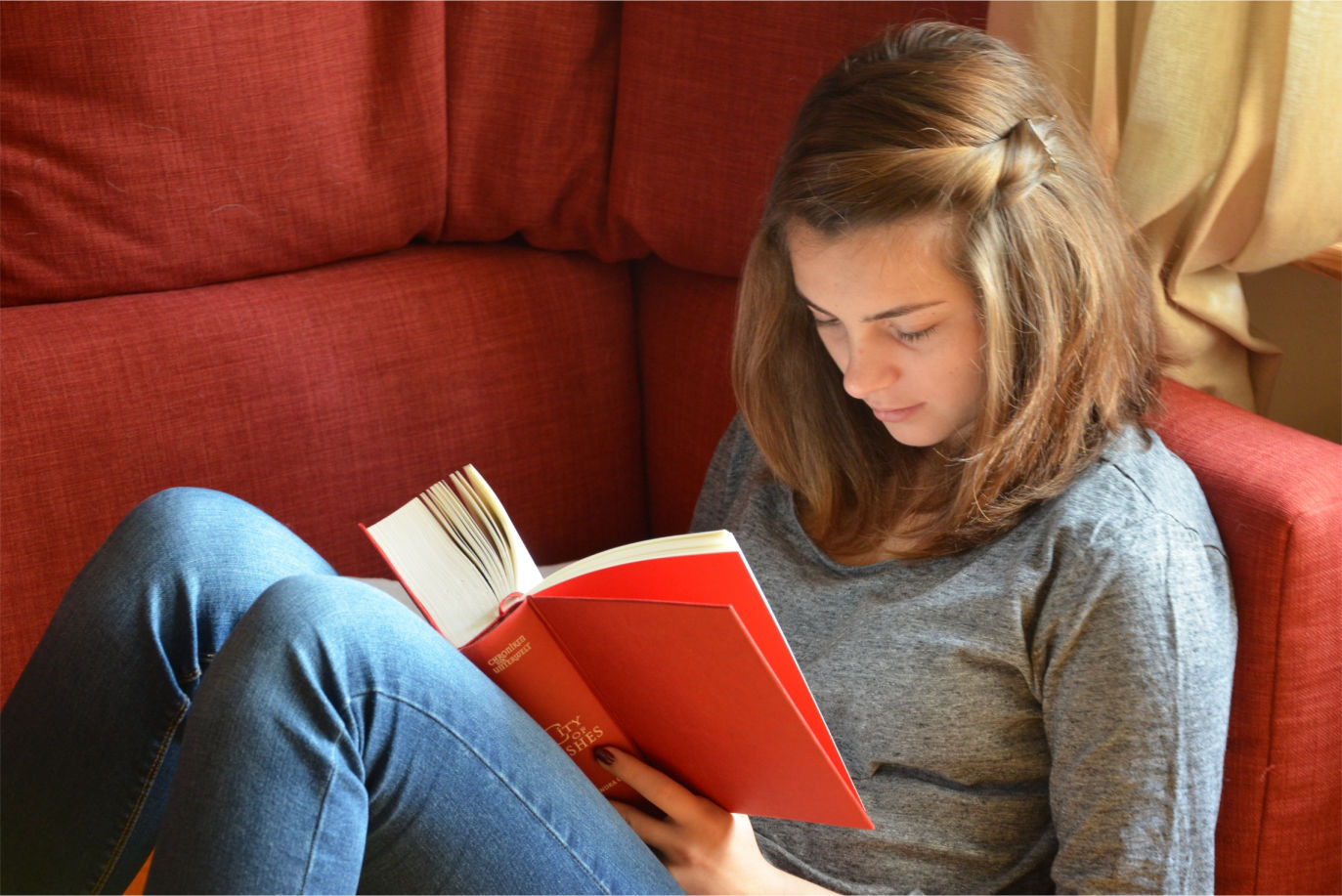 Como trabalhar a autoestima com adolescentes pela TCC - NeuroFlux Psicologia Direcionada