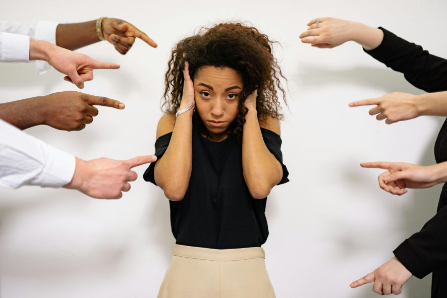 Psicologia Moral, filosofia e moralidade - Dilemas entre a razão e a emoção - NeuroFlux